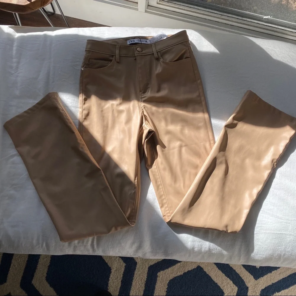 🍂 ZARA TAN FAUX LEATHER HIGH WAIST STRAIGHT LEG PANTS!